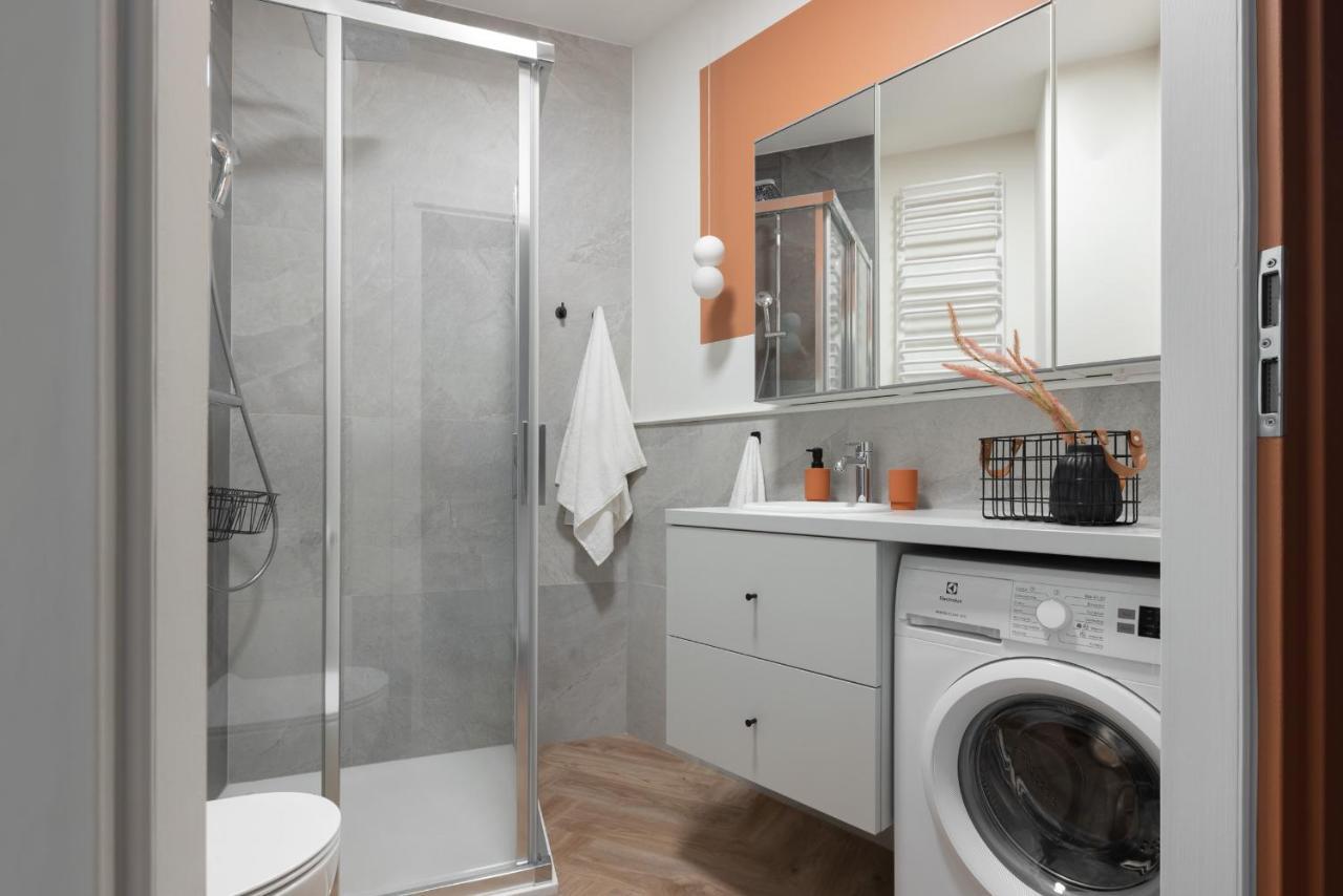 Glow Apartments, Aparthotel Kollataja - Wrzeszcz กดัญสก์ ภายนอก รูปภาพ