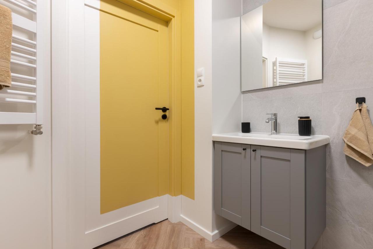 Glow Apartments, Aparthotel Kollataja - Wrzeszcz กดัญสก์ ภายนอก รูปภาพ